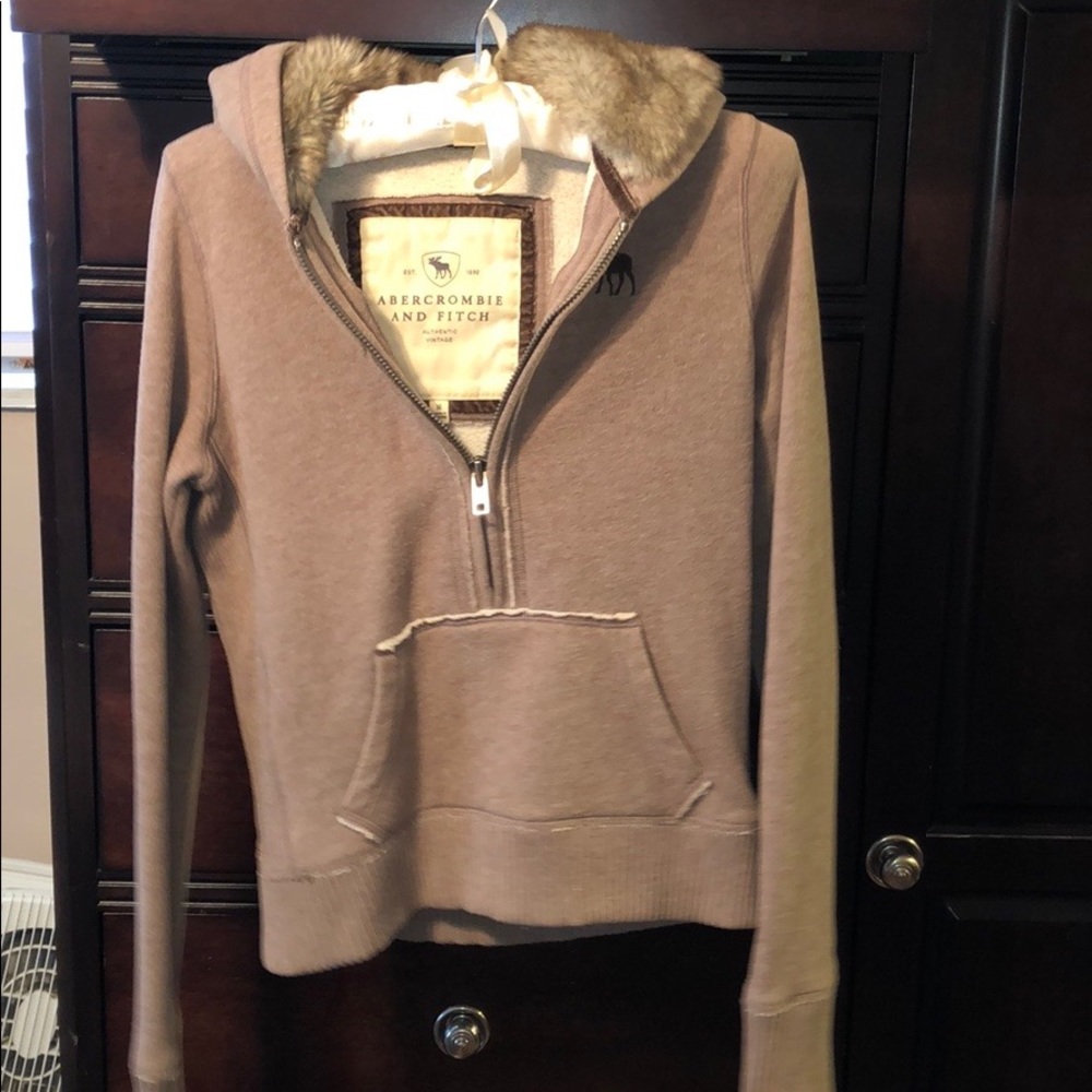 COPY - Abercrombie & Fitch Hoodie size Medium